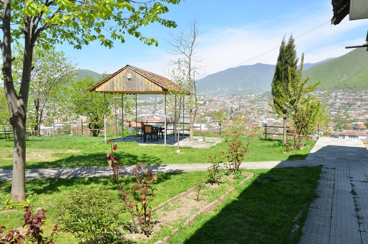 Sheki Panorama Guest House Exterior photo